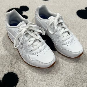 Kids white classic Reebok sneakers size 2